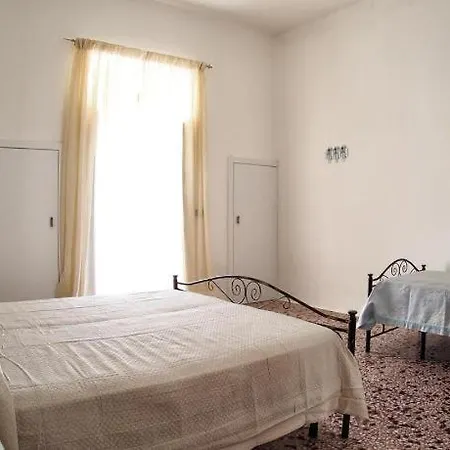 A Due Passi Dal Mare... Holiday home