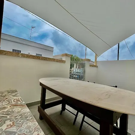 A Due Passi Dal Mare...