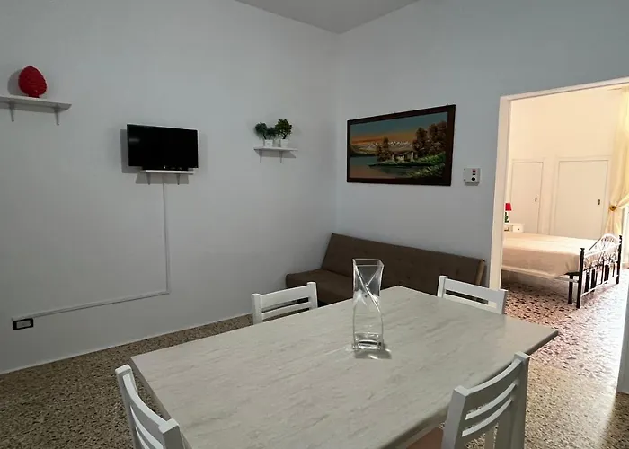 A Due Passi Dal Mare... * Capilungo